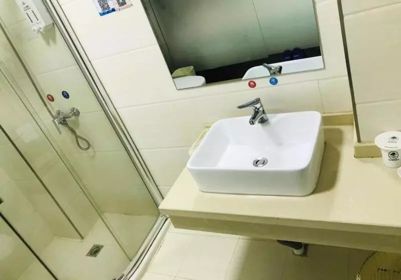 ホテル Greentree Inn Shangrao Poyang County Yingbin Avenue Express