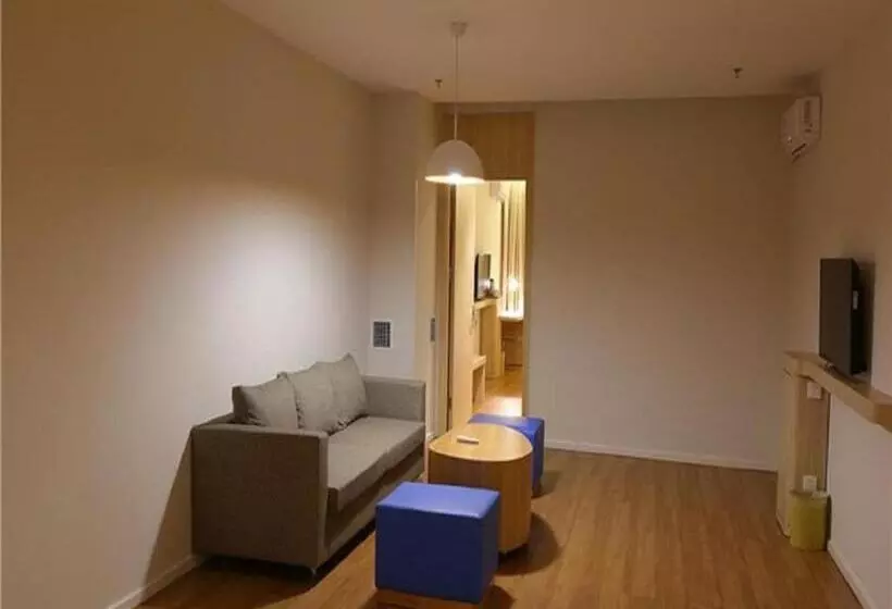 Hanting Hotel Hunchun Commercial Street