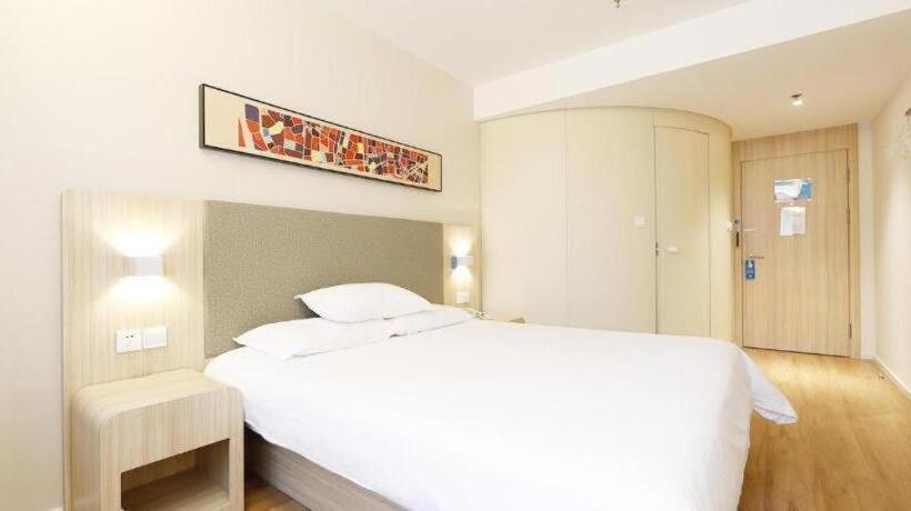 Hanting Hotel Hunchun Commercial Street