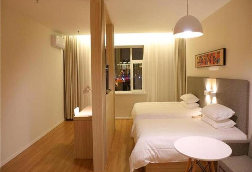 Hanting Hotel Hunchun Commercial Street