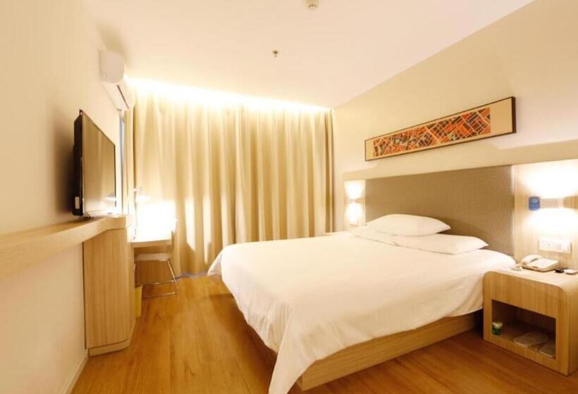 Hanting Hotel Hunchun Commercial Street