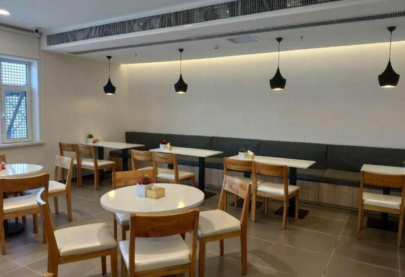 Hanting Hotel Hunchun Commercial Street