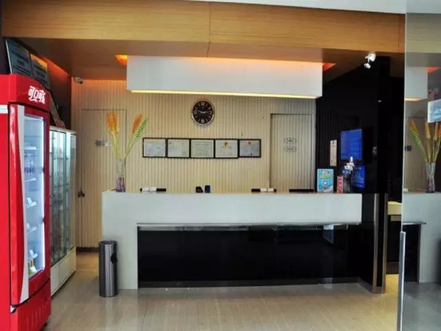 Hotelli Jinjiang Inn Xuzhou Pizhou Sanchahe Road