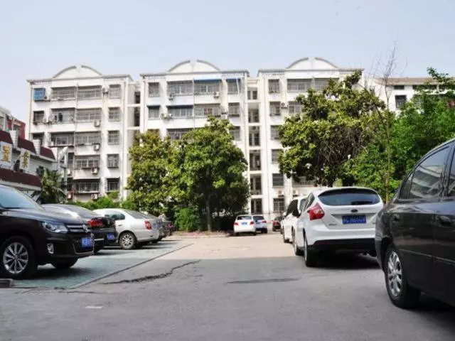 Hotelli Jinjiang Inn Xuzhou Pizhou Sanchahe Road