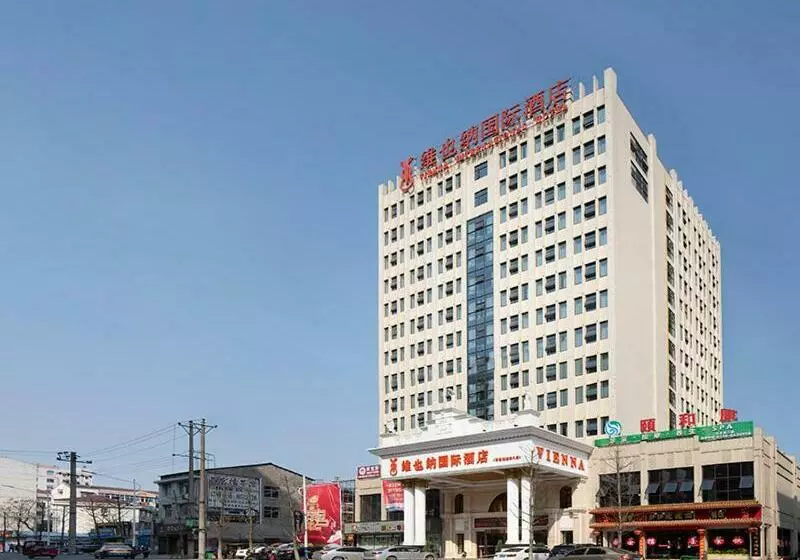 Hotelli Vienna International