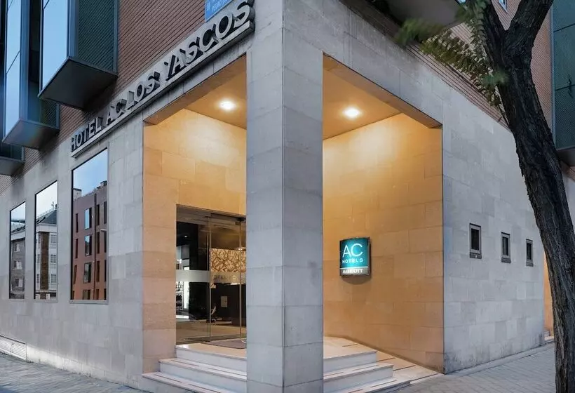 Ac Hotel Los Vascos By Marriott