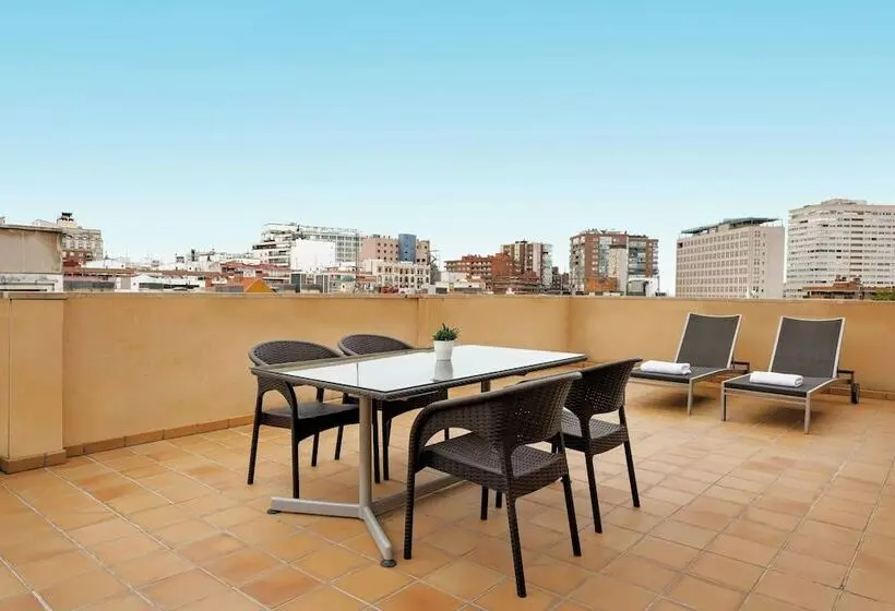 Ac Hotel Los Vascos By Marriott