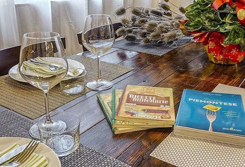 ホテル Albergo Ristorante Della Sacra