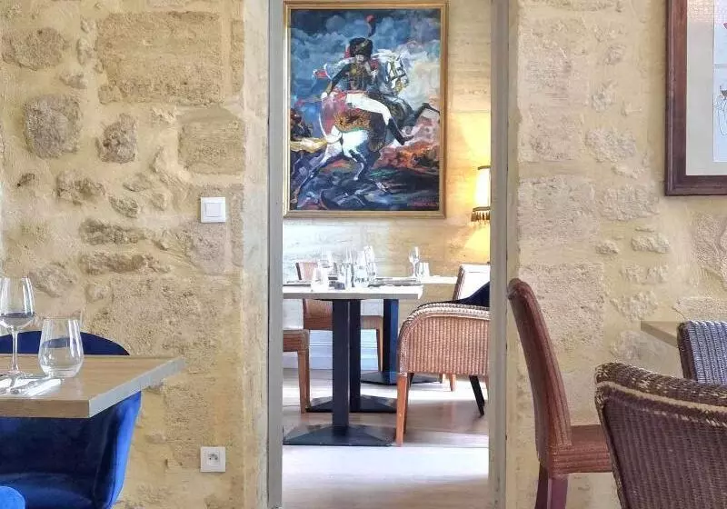 Отель Château Fleur De Roques   Puisseguin Saint Emilion