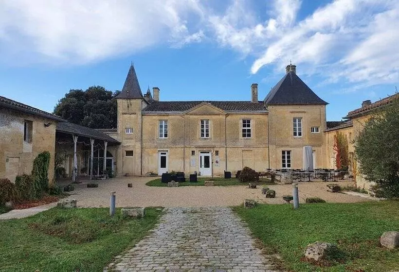 Отель Château Fleur De Roques   Puisseguin Saint Emilion
