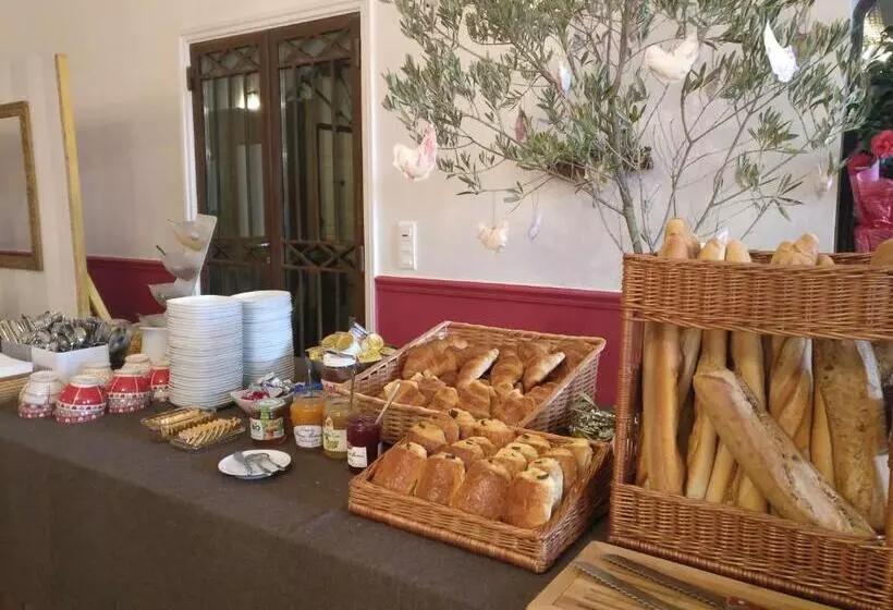 酒店 Château Rieutort