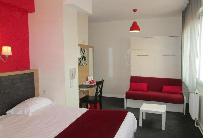 فندق Hôtel Calme Des Pins & Spa