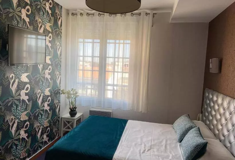 酒店 Hôtel Calme Des Pins & Spa