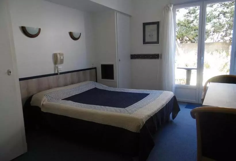 호텔 Hôtel Du Petit Matelot