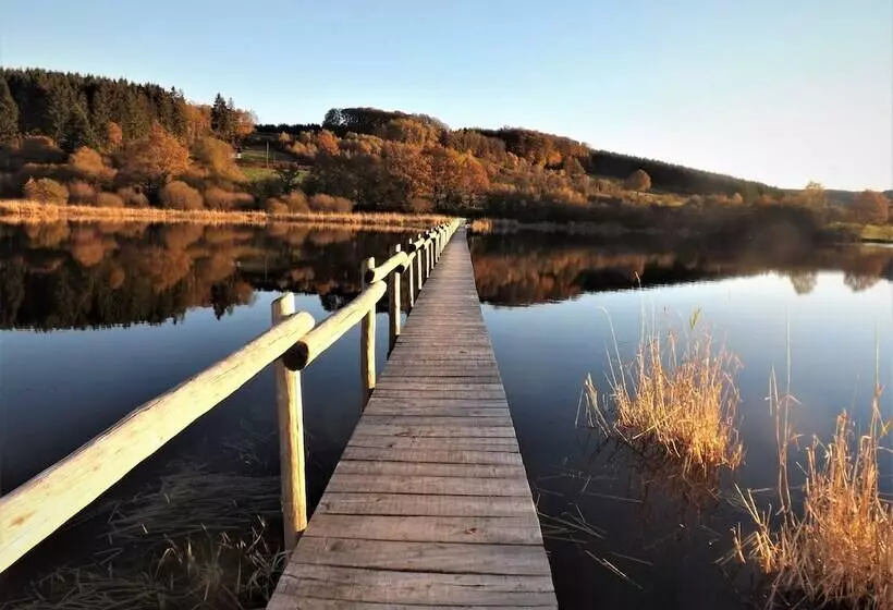 Отель La Vieille Auberge Du Lac