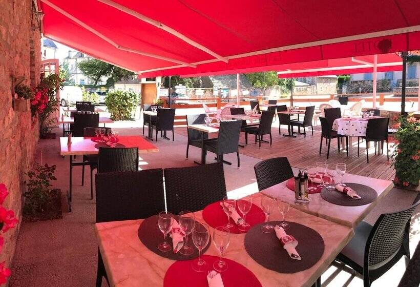 호텔 La Vieille Auberge Du Lac