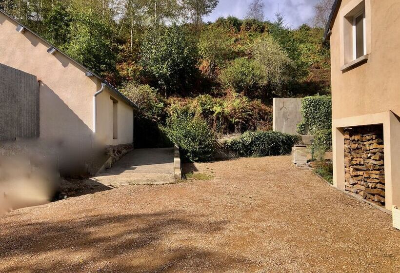 호텔 La Vieille Auberge Du Lac