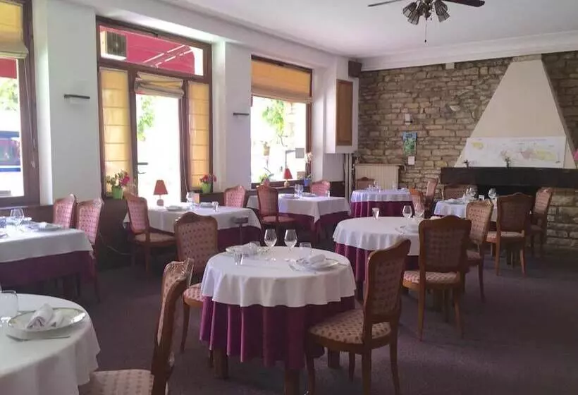 هتل Le Vendangerot