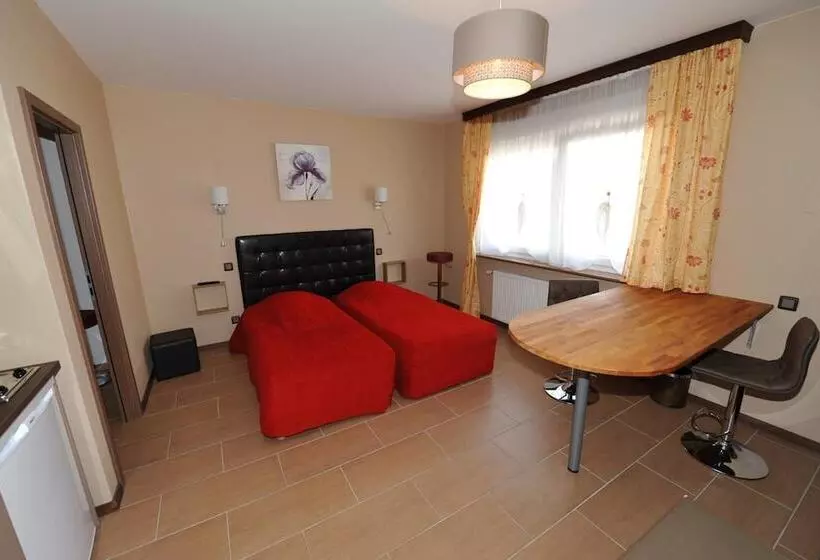 هتل Les Mirabelles