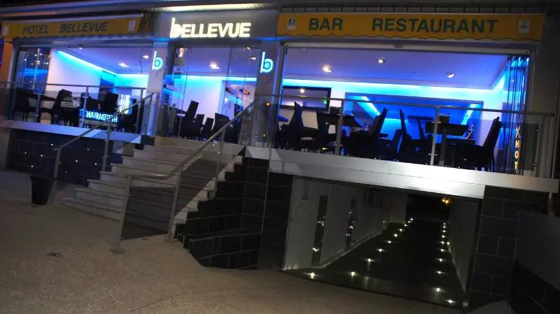 酒店 Logis Hôtel Restaurant Bellevue