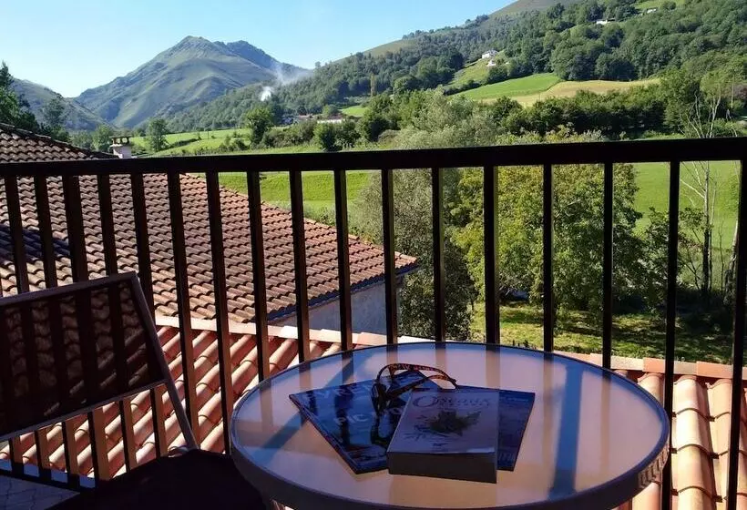 Logis Hotel Xoko Goxoa