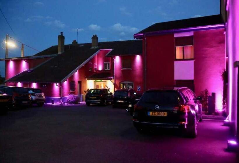 Отель Relais Vosgien Hôtel Restaurant La Table De Sophia