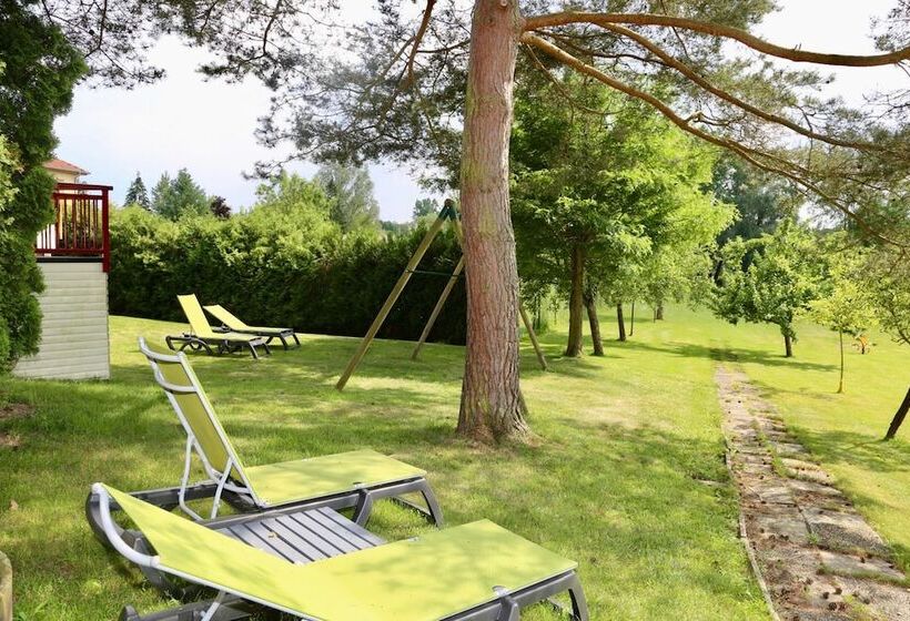 Отель Relais Vosgien Hôtel Restaurant La Table De Sophia