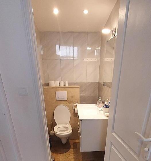 Crew Lighthouse   Hostel