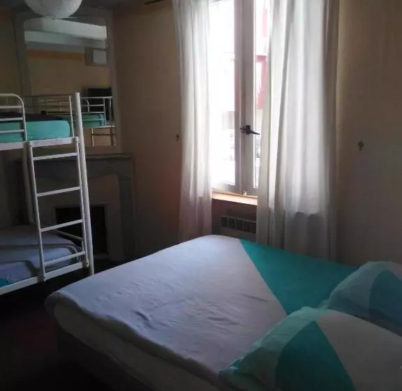 Crew Lighthouse   Hostel