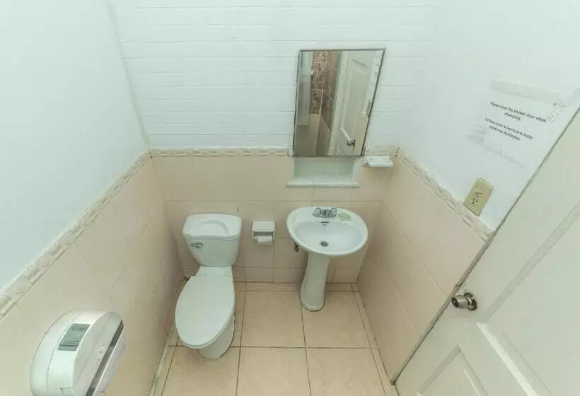 هاستل Hostal Amador Familiar