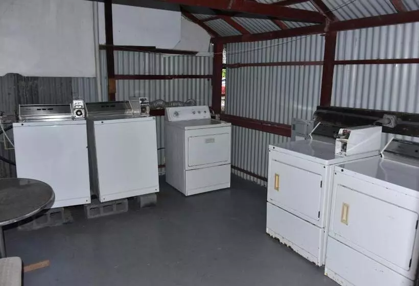 هاستل Hostal Amador Familiar