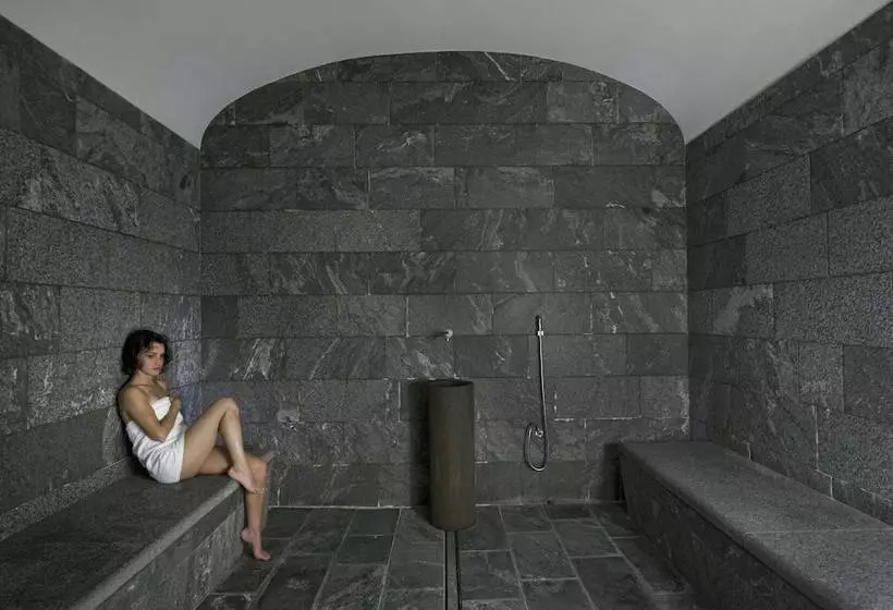 簡易ホテル Novessentia