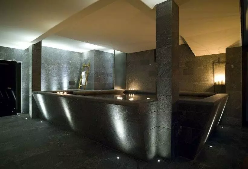 簡易ホテル Novessentia