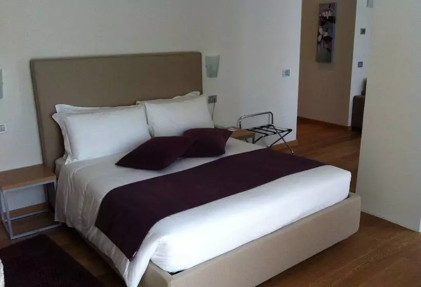 簡易ホテル Novessentia