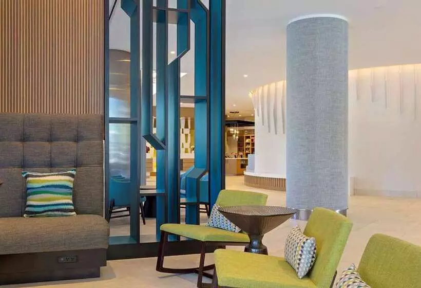 ホテル Hilton Garden Inn Boston Brookline, Ma