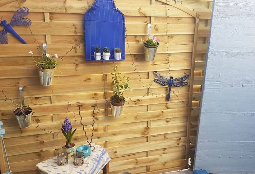 پانسیون L Indigote