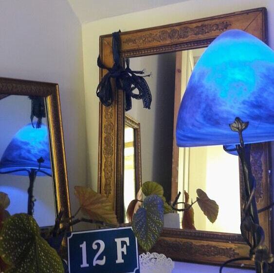 پانسیون L Indigote