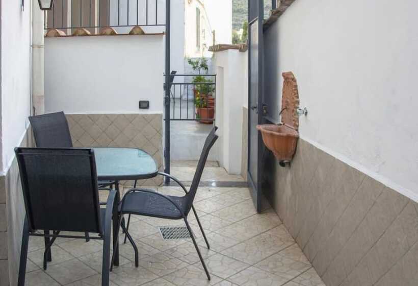 פנסיון Quintessenza Sorrento Coast Rentroom