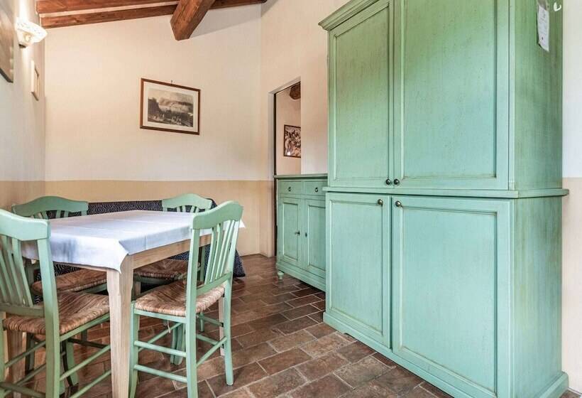 Quaint Cottage In Citta Della Pieve With Swimming Pool