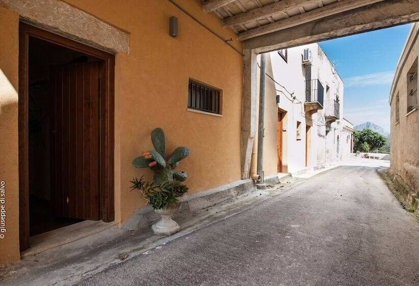 تختخواب و صبحانه Casale Belvedere