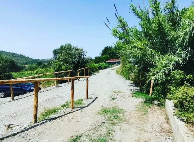 تختخواب و صبحانه Casaletto La Volpara
