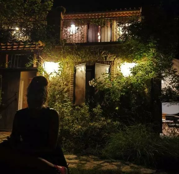 تختخواب و صبحانه Casaletto La Volpara