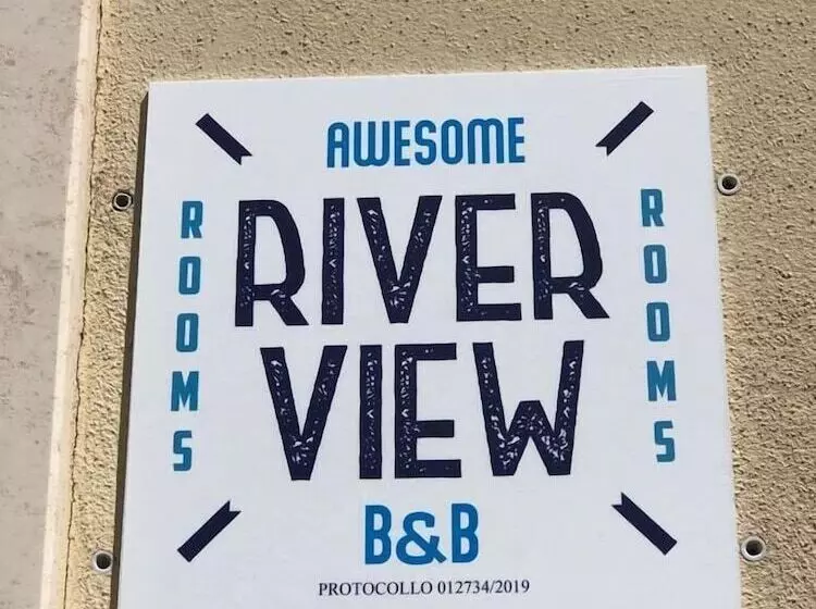 تختخواب و صبحانه River View