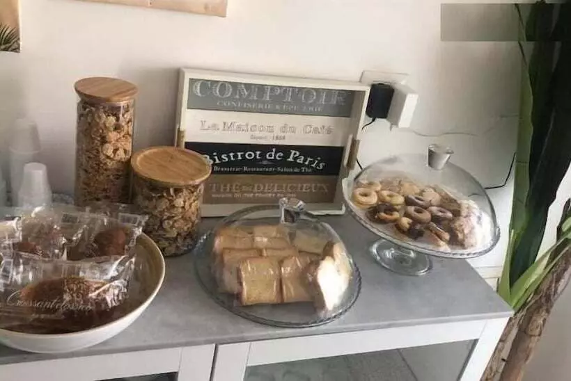 تختخواب و صبحانه River View