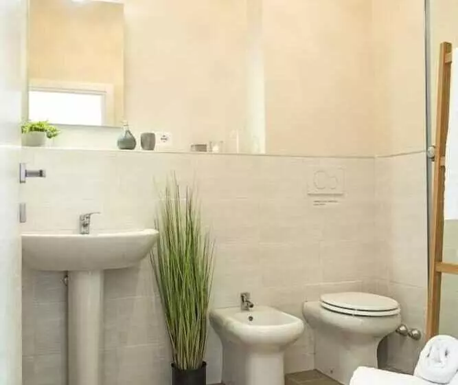 تختخواب و صبحانه River View