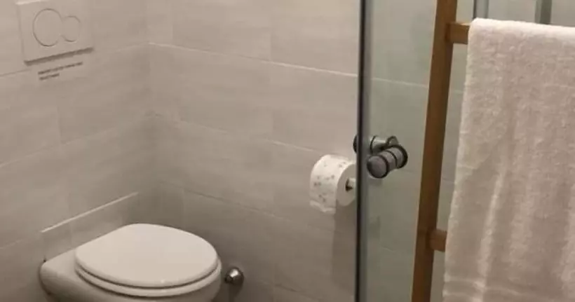 تختخواب و صبحانه River View