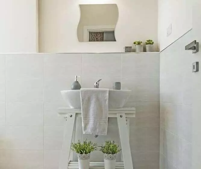 تختخواب و صبحانه River View