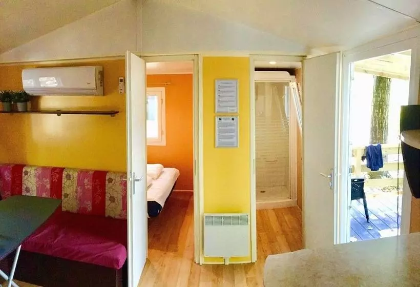 هتل Greenchalets Ameglia   Campsite