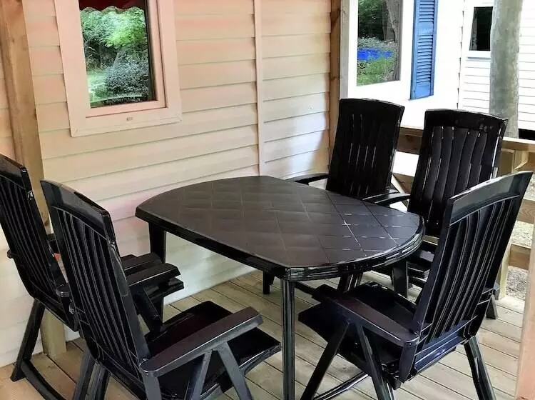 هتل Greenchalets Ameglia   Campsite