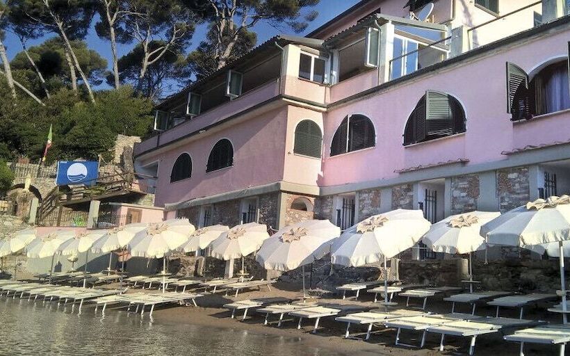 בית מלון כפרי Locanda Il Senatore